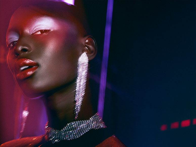 MAKE UP FOR EVER 金屬派對限定系列