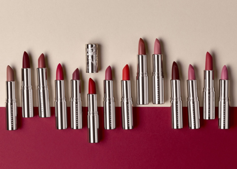 CHANTECAILLE 全新唇膏系列 - [LIP CRÈME 花妍柔緞] 藝術級切割精準勾劃唇形 絲滑顯色 長效滋潤 一抹綻放花漾緞光 